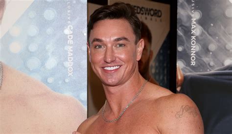 Watch Most Viewed Gay Hunks videos for free on Redtube..